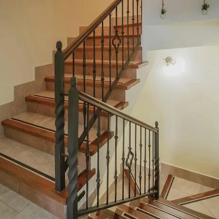 El Arroyal Cr-09814 * Palacios de la Sierra